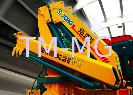 qualité  Durable XCMG Knuckle Boom Truck Mounted Crane 6300kg Safety For Mining Industry usine