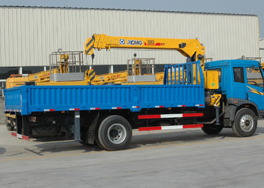 La grue de chargeur de camion de XCMG, camion de levage de 5 tonnes a monté la grue avec de haute qualité